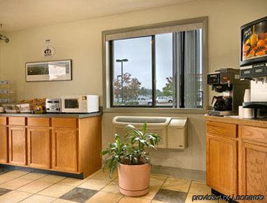 Super 8 By Wyndham Dumfries/Quantico Hotel Nhà hàng bức ảnh